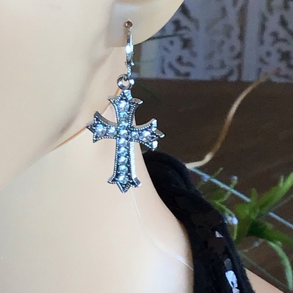 NWOT Crystal 925 Sterling Silver Cross Religious Dangle Earrings & Pendant Set - Picture 3 of 6